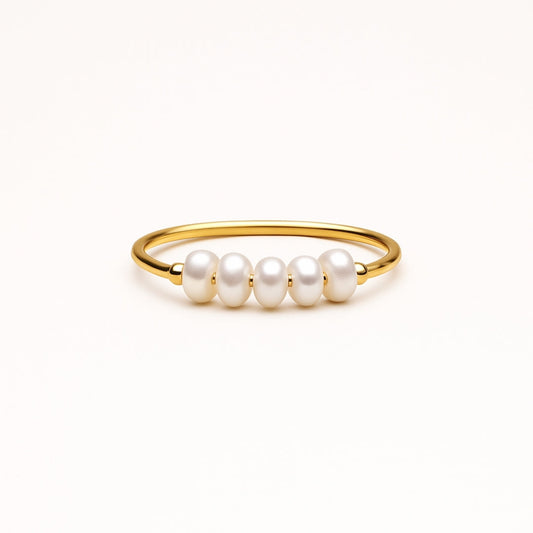 Small Pearl Trail Gold Ring -