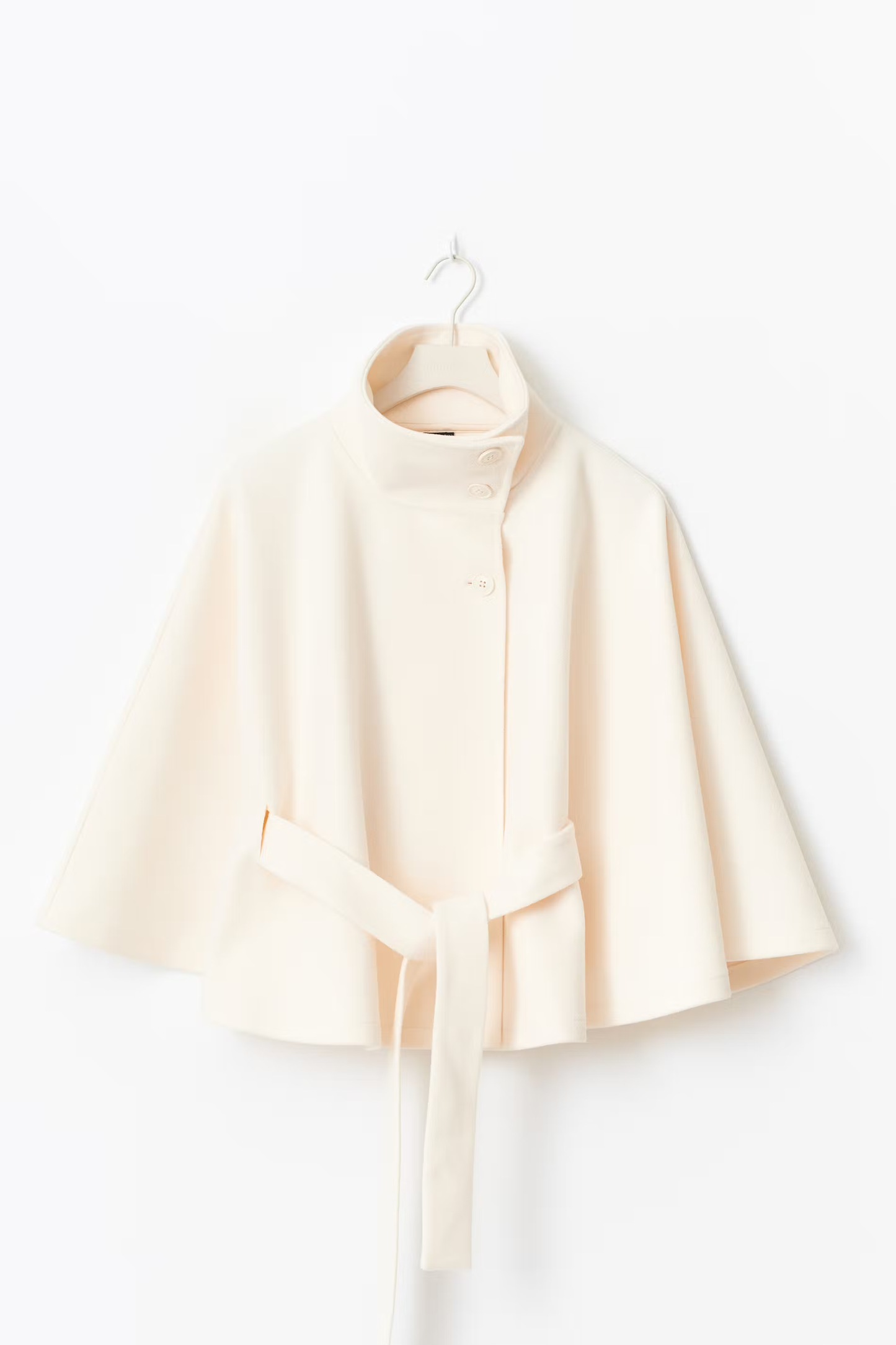 LOREZA CAPE | Manteau élégant pour femme avec ceinture & col montant