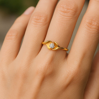 Bloom Cast Crystal Gold Ring