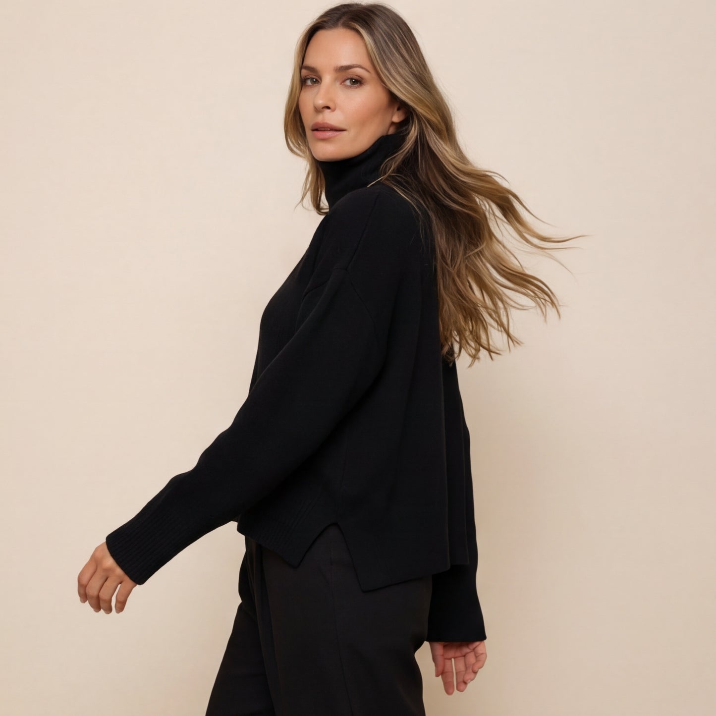 Chloé Montclair Premium Cashmere Sweater