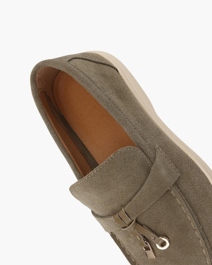Avenyra Comfort Loafers