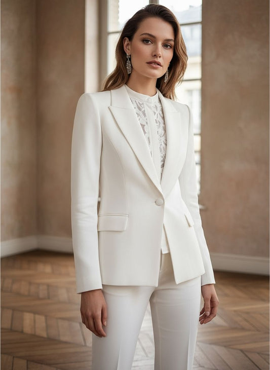 Elegant White Lace-Backed Blazer with Structured Silhouette