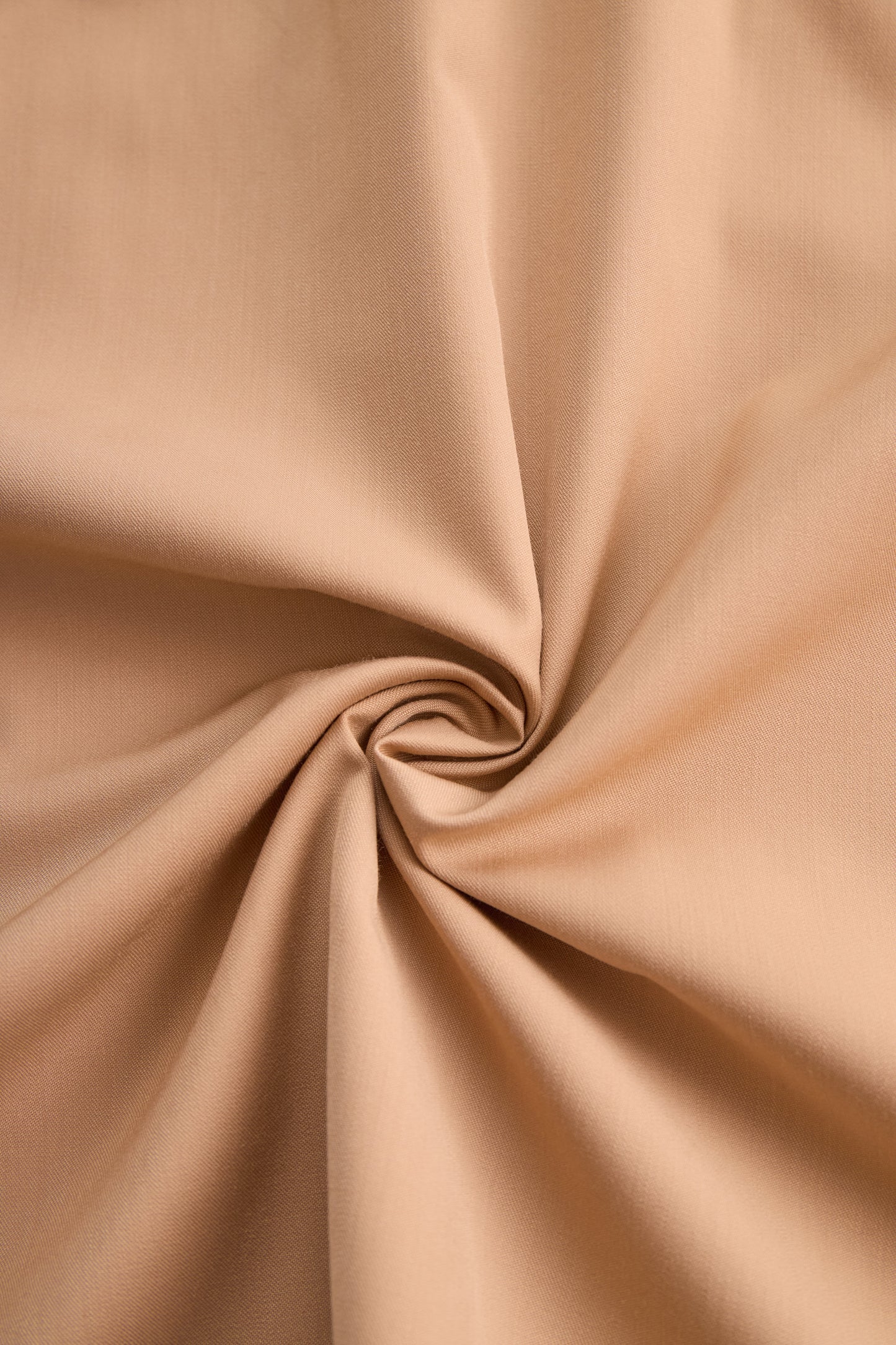 Stylish Sleeveless Halter Blouse with Neck Tie Detail