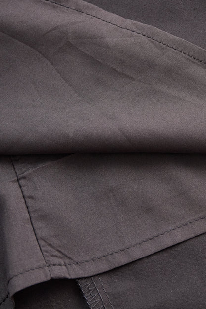 Stylish Sleeveless Halter Neck Blouse With Bold Contrast Trim