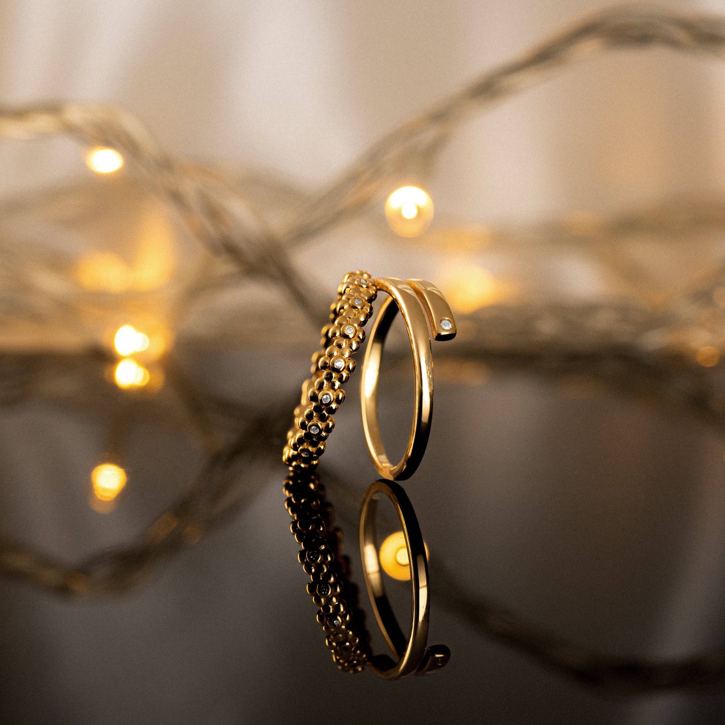 Adjustable Fit Zirconia Ring